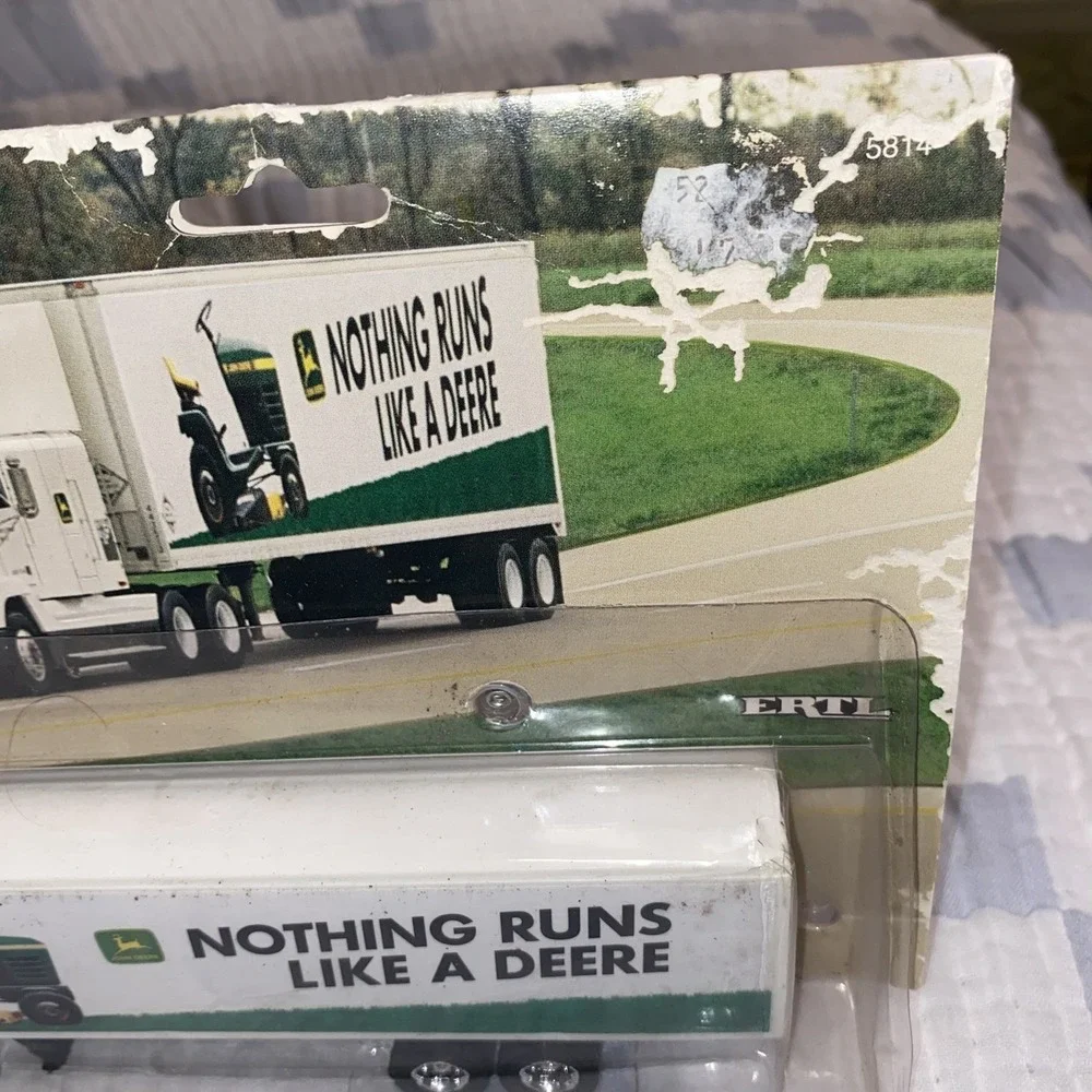 ERTL john deere